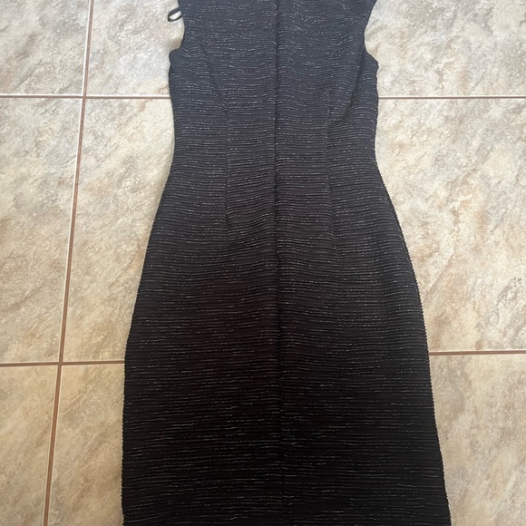 Eliza J Black Textured Mini Dress - Picture 3 of 3